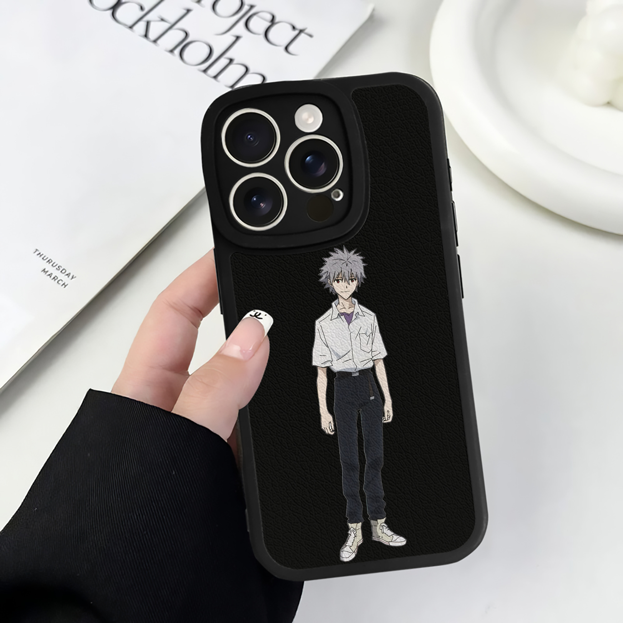 （画像用） EVA 新世紀エヴァンゲリオン 【iPhone 16シリーズ対応】シリコンスマホケース（レザー調） 材質：シリコン